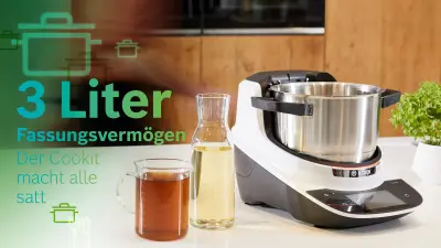 Der Cookit, die smarte Küchenmaschine von Bosch, steht auf einem Küchentisch. Er fasst drei Liter.
