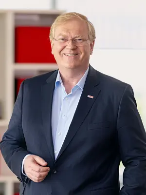 Porträt von Stefan Hartung