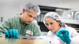 Naslovnica Bosch letno poročilo 2023