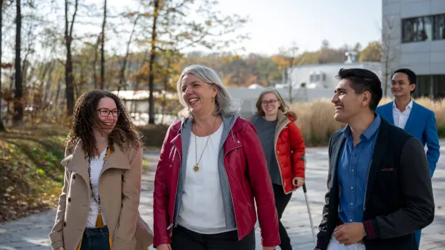 Petra Kama-Welle with colleagues