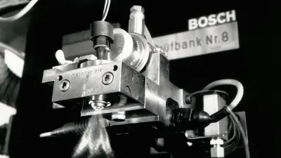 Testing an L-Jetronic injection valve, 1980