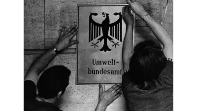Le 22 juillet 1974, l’Agence fédérale allemande pour l’environnement (Umweltbundesamt) et ses quelque 170 employés sont apparus sur la Bismarckplatz, à Berlin. © UBA, Berlin 