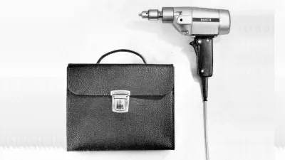 Akkuwerkzeug mit Batterietasche