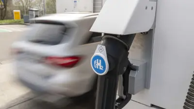 Fuel pump with hydrogen symbol