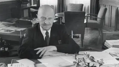 Theodor Bäuerle at his desk