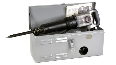 Bosch-Hammer mit stabilem Metallkoffer