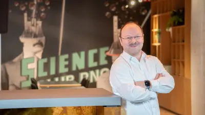 Portrait of Dr. Udo-Martin Gómez
