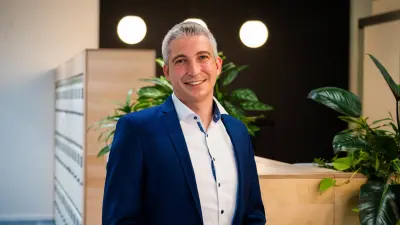 Portrait photo of Daniel Podbiel, researcher at Bosch Research