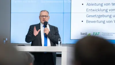 Thomas Lich, Bosch Research, speaks at the GIDAS event in Berlin. Bildquelle: BMDV