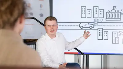 Dr.-Ing. Philipp Mundhenk