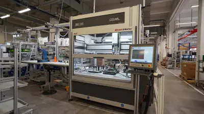 CESA³R makes adaptable production possible. The basic machine and process modules are separate, meaning quantities are infinitely variable and entire processes can be changed over in next to no time by swapping the modules.