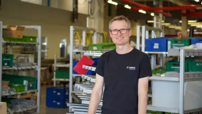 Bosch Researcher at the production hall of Bosch Rexroth, Stuttgart, Germany, where he helped to develop the technical concept for CESA³R.