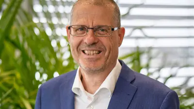 Portrait of Bosch Research Chief Expert for Applied Mathematics Uwe Iben.