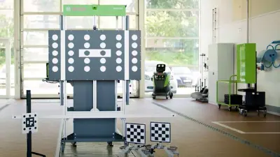 Bosch Kalibrierungsgerät in einer Autowerkstatt
