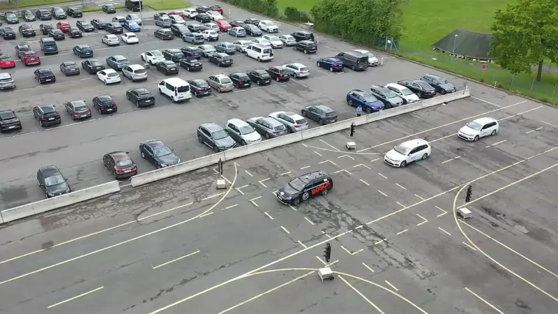 Video of connected car demonstrator, Bosch Research 
