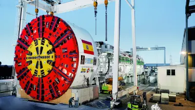 Tunnelbohrmaschinen mit Hydraulikkomponenten von Bosch Rexroth werden zum Bau langer Gebirgstunnel eingesetzt. (2015)