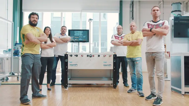 Sporty software: AI learns to play table soccer