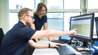 Die neue Logistiklösung Track and trace von Bosch sorgt für hohe Transparenz in der Lieferkette für einen digitalen Materialfluss. 