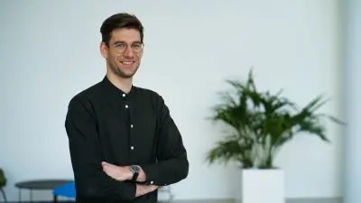 Sebastian Paul