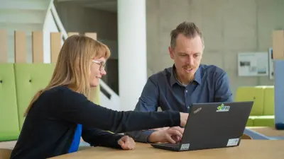 The Bosch researchers, Heinzemann Christian and Klauck Michaela during a work situation.
