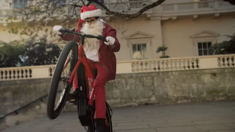 Santas New Ride – Episode London