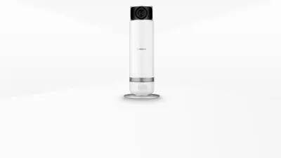 Das Foto zeigt eine Bosch Innenkamera mit 360° Rundumblick.