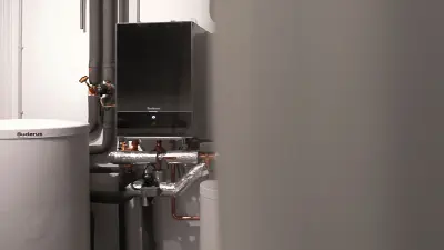 In the Smart Home the indoor unit of the heat pump is connected with the Bosch energy manager.