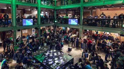 Pitch-Bühne für den BCX Hackathon