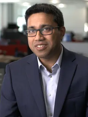 Samarjit Das lächelt in die Kamera. 