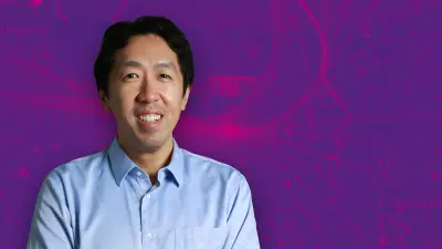 Andrew Ng, KI-Experte und CEO von Landing AI, vor einem lila Hintergrund.