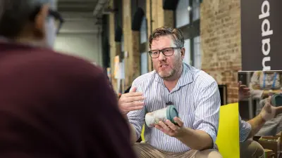 Data journalist Marco Maas gives an interview on his smart home.