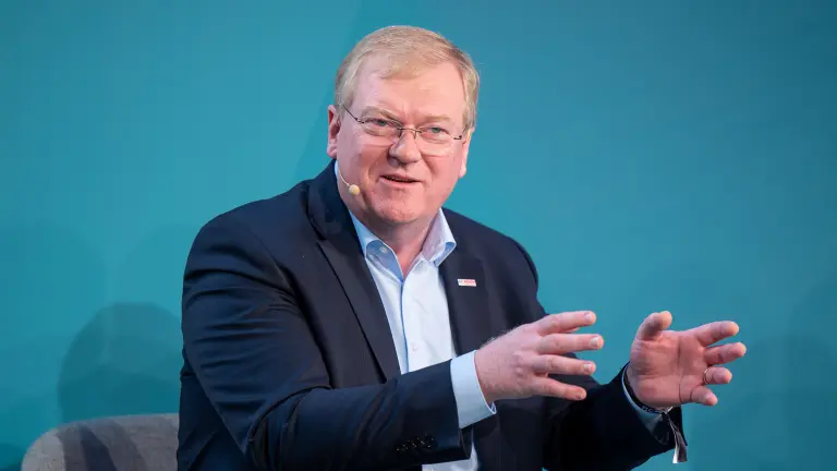 Stefan Hartung - Decoding tomorrow: What should companies do to take action for the climate?