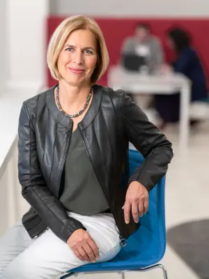 Porträt von Tanja Rückert